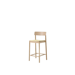 &Tradition Betty TK14 Counter Chair Lackad Ek/Fuse