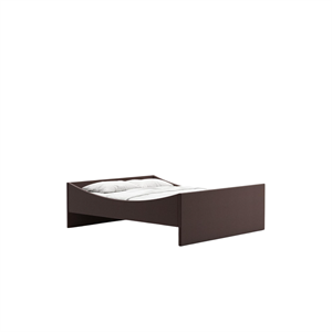 Rye Sleep böjd sängram 200x210 mörkbrun