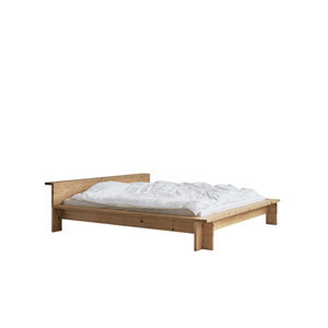 Rye Sleep Hem sängram 140x200 oljad Röd ek